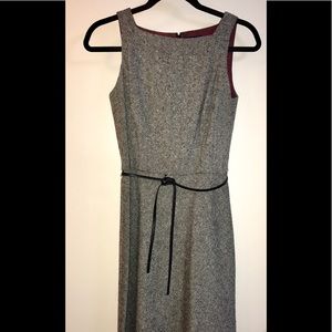 ANN TAYLOR / DRESS WITH LEATHER BELT / SIZE 4P